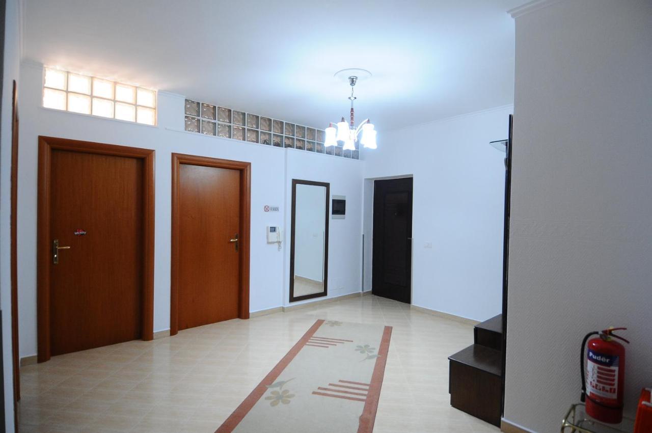 Leilighet Center *